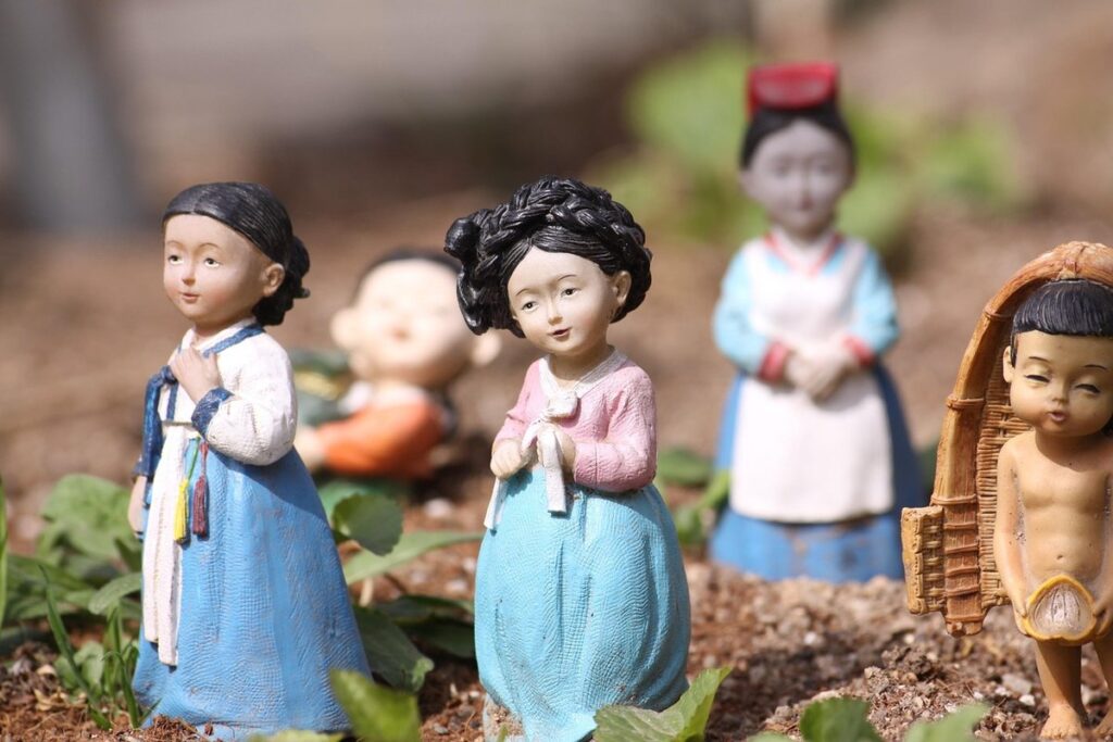 peg dolls craft for kids