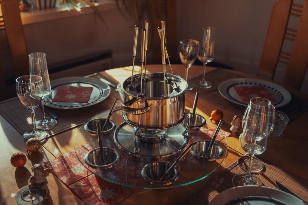 family eating time