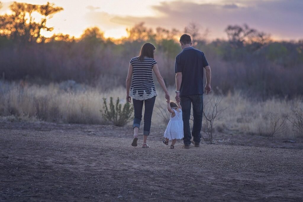 walking age for infants
