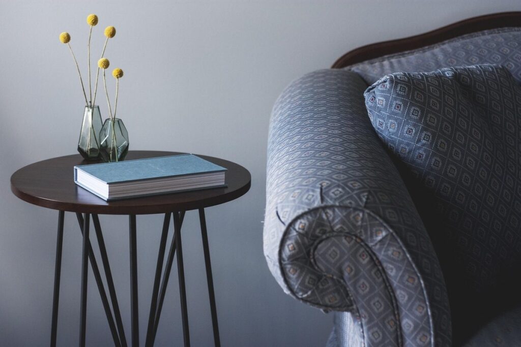 playroom table chairs