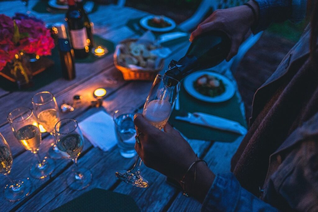 bottle to cup transition